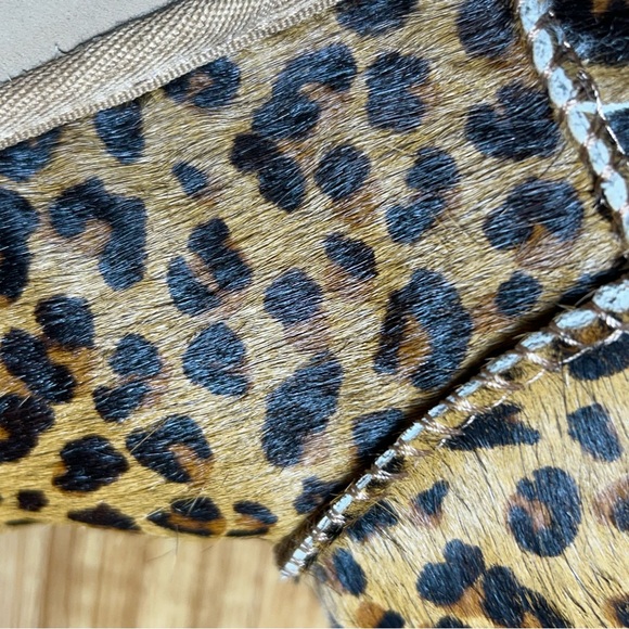 Ugg Shorty Calf Hair Leopard Print Mini Boots - Picture 13 of 13